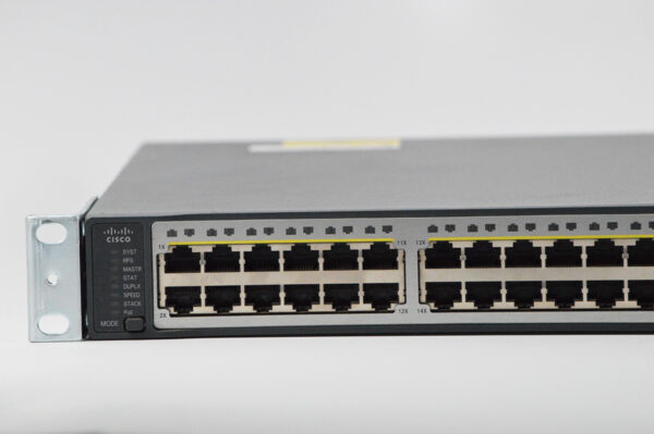 Cisco Catalyst 3750 V2 48 Port POE Switch - Image 2